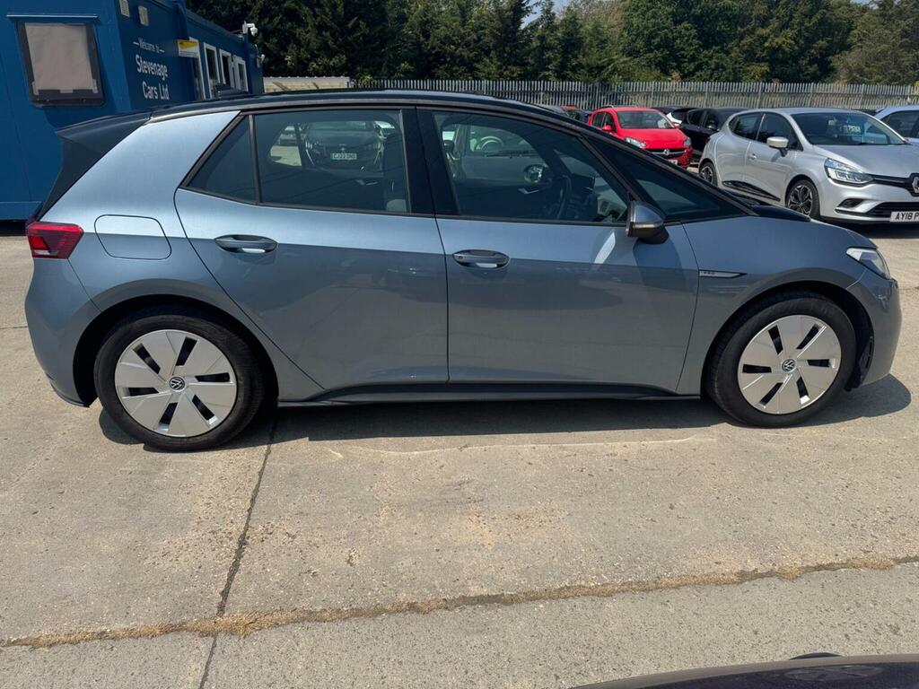 Volkswagen ID.3 Electric #16