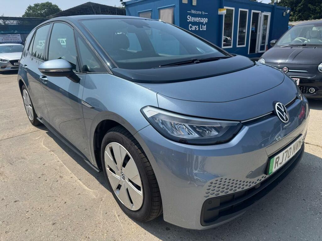 Volkswagen ID.3 Electric #4