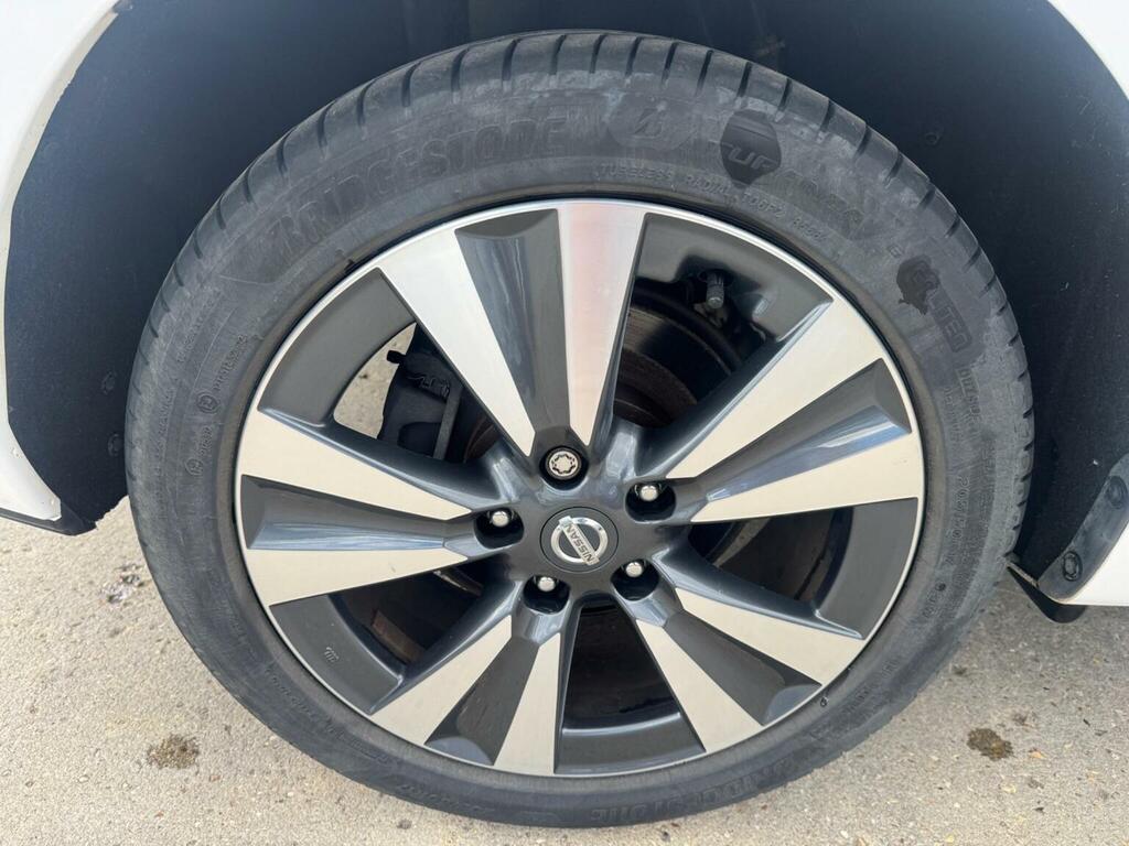 Nissan Pulsar N-connecta Silver #15