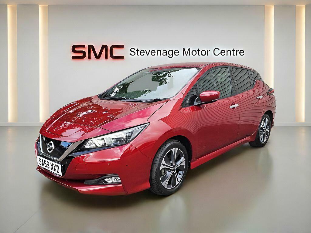Nissan Leaf 40Kwh N-connecta Red #4