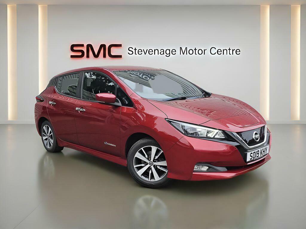 Nissan Leaf Acenta Red