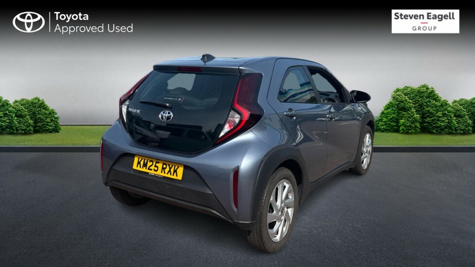 Toyota Aygo X 1.0 Vvt-i Pure Euro 6 Ss KM25RXK Grey #2