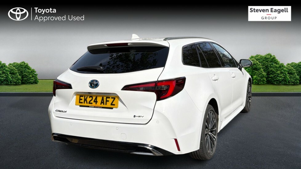 Toyota Corolla 1.8 Vvt-h Design Touring Sports Cvt Euro 6 Ss 5 EK24AFZ White #2