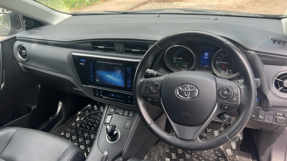 Toyota Auris 1.8 Vvt-h Excel Hatchback Hybrid Cvt Eu KW67GPY Black #6