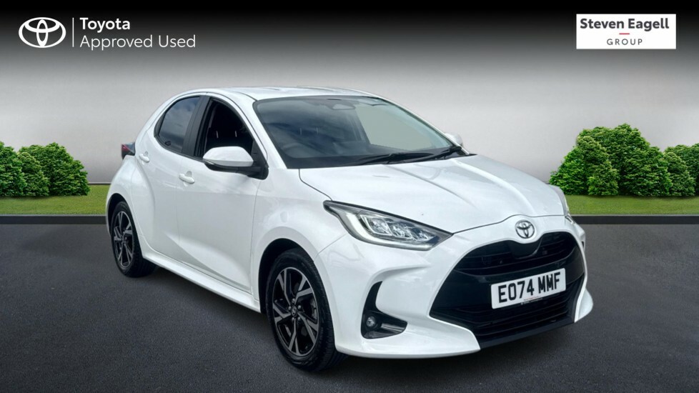 Toyota Yaris 1.5 Vvt-h Design Hatchback Hybrid E-cvt White