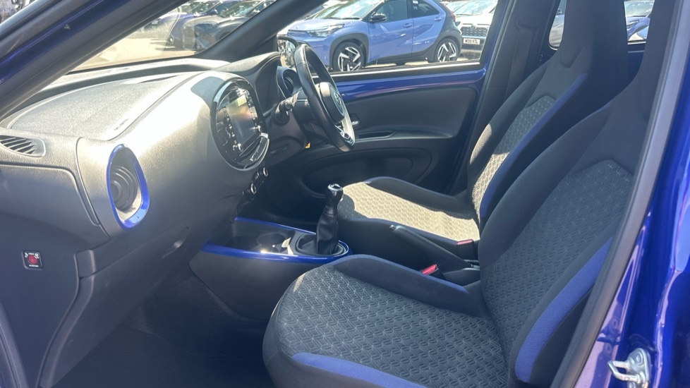 Toyota Aygo X 1.0 Vvt-i Edge Euro 6 Ss WU23PYF Blue #5