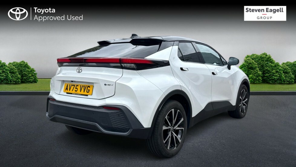 Toyota C-Hr 1.8 Vvt-h Design Cvt Euro 6 Ss AV75VVG White #2