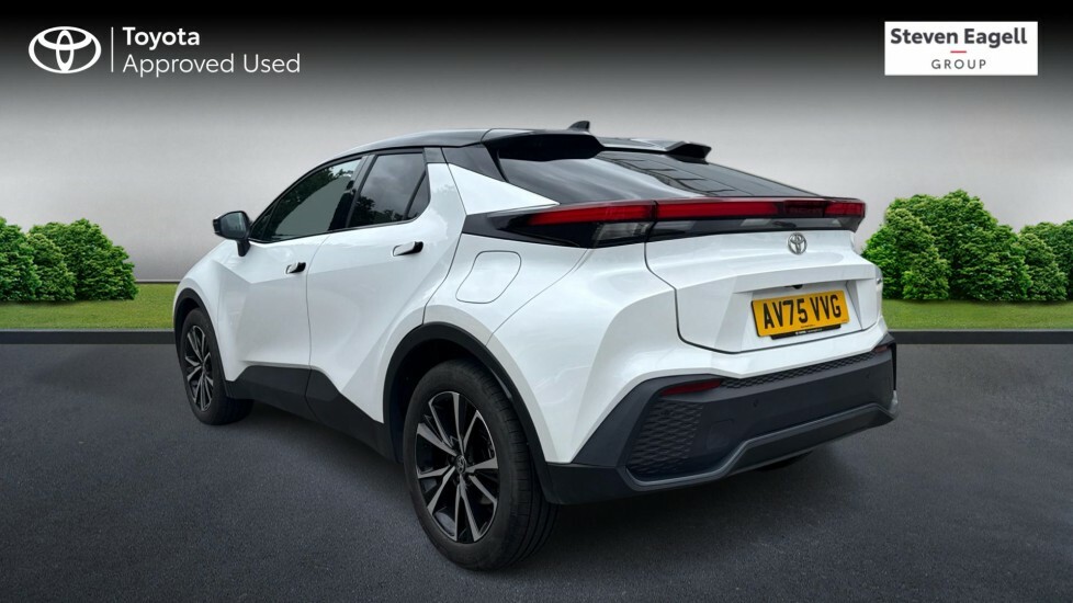 Toyota C-Hr 1.8 Vvt-h Design Cvt Euro 6 Ss AV75VVG White #4