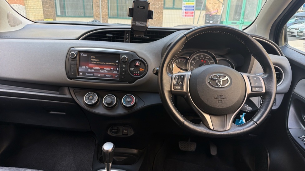 Toyota Yaris 1.33 Dual Vvt-i Icon Multidrive S Euro 6 MX17VAY Grey #6