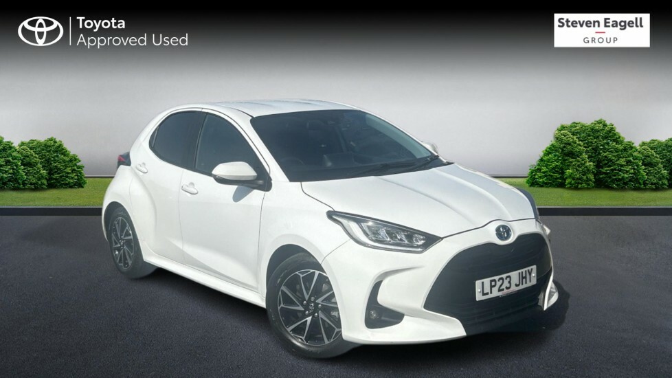 Toyota Yaris 1.5 Vvt-h Design E-cvt Euro 6 Ss White