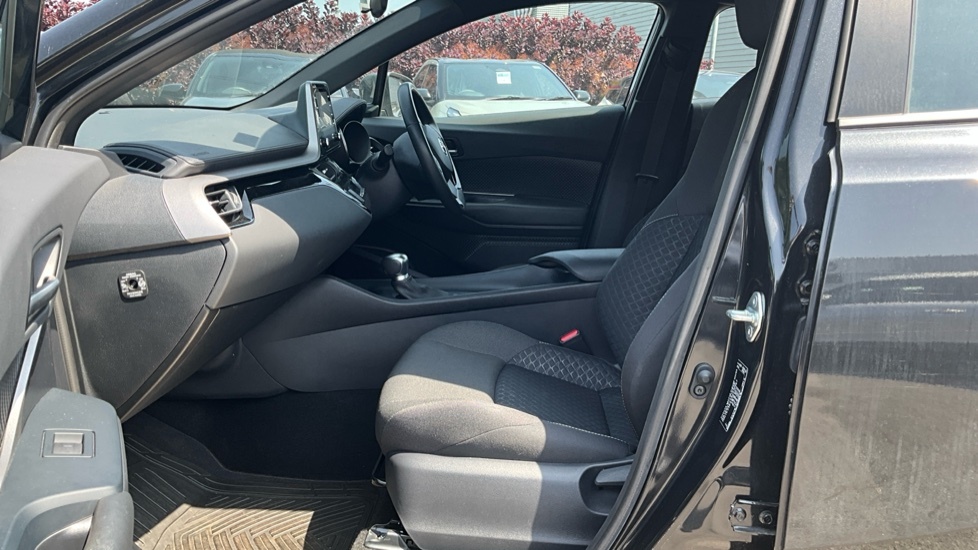 Toyota C-Hr 1.8 Vvt-h Gpf Icon Suv Hybrid Cvt Euro Black #5