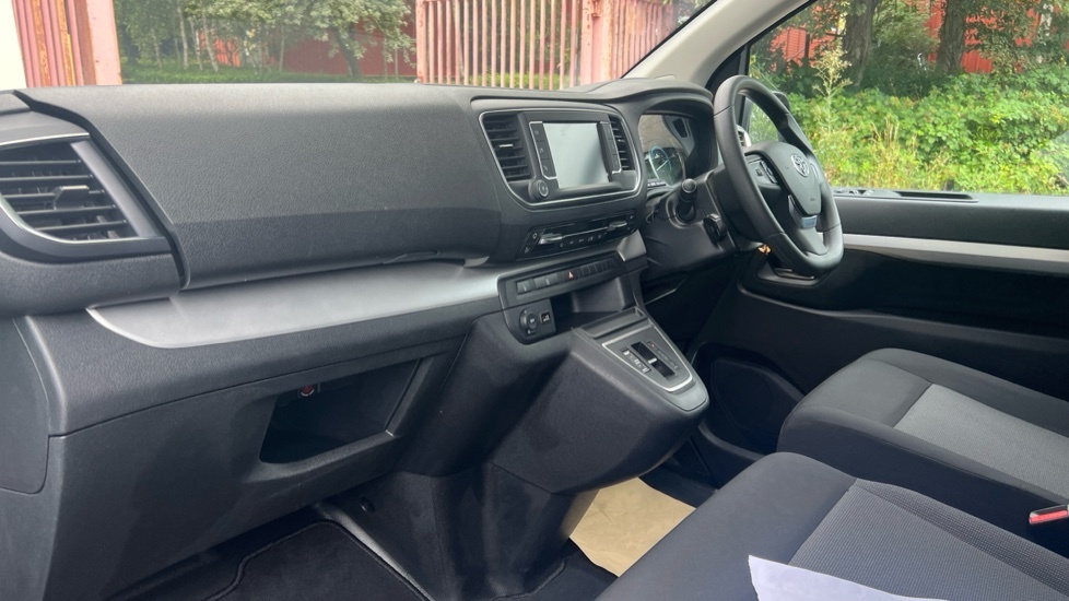 Toyota Proace Verso 50Kwh Shuttle Long Mpv Lwb 9 Seat Silver #5