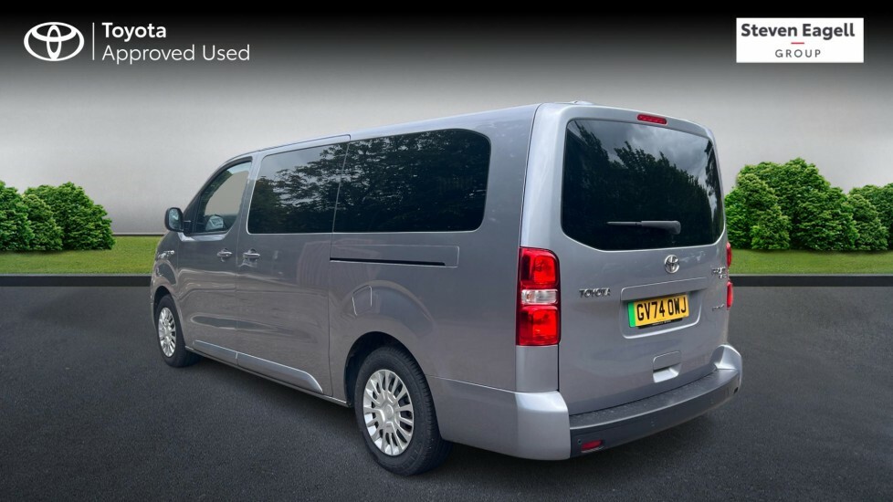 Toyota Proace Verso 50Kwh Shuttle Long Mpv Lwb 9 Seat Silver #4
