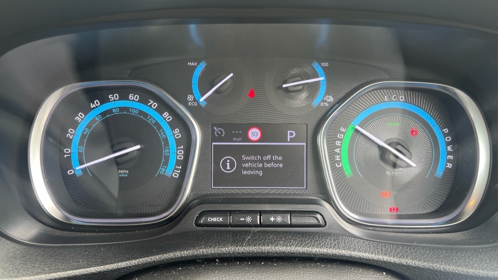 Toyota Proace Verso 50Kwh Shuttle Long Mpv Lwb 9 Seat #11