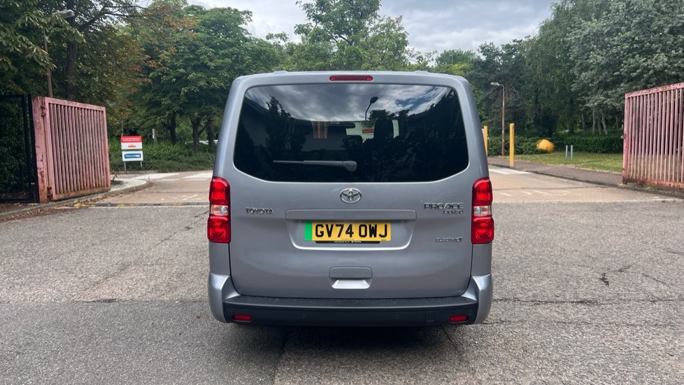 Toyota Proace Verso 50Kwh Shuttle Long Mpv Lwb 9 Seat #26