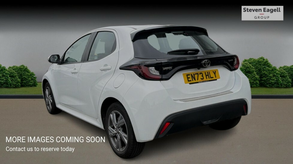 Toyota Yaris 1.5 Vvt-h Icon Hatchback Hybrid E-cvt E EN73HLY White #2