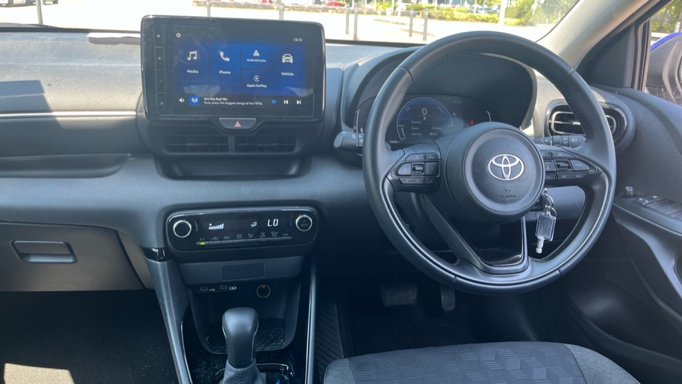 Toyota Yaris 1.5 Vvt-h Design E-cvt Euro 6 Ss BV74YZX Blue #6