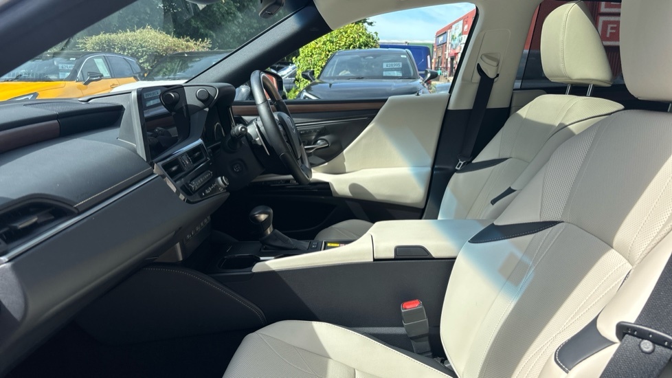 Lexus ES 2.5 300H Premium Saloon Hybrid E-cvt Eu  #6
