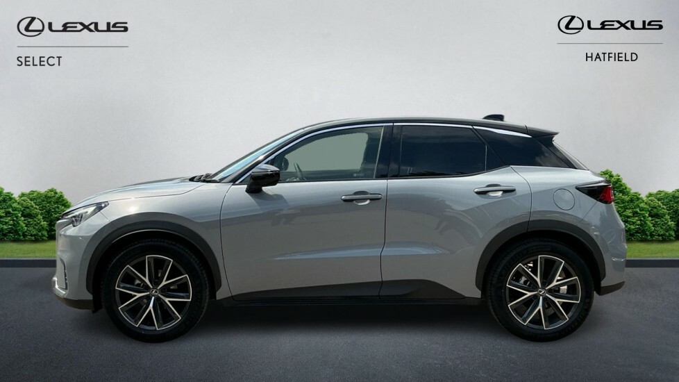 Lexus LBX 1.5 Vvt-ie Takumi Design Suv Hybrid E-c Grey #3