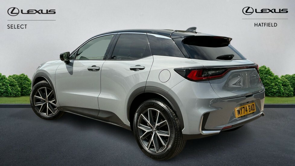 Lexus LBX 1.5 Vvt-ie Takumi Design Suv Hybrid E-c Grey #2
