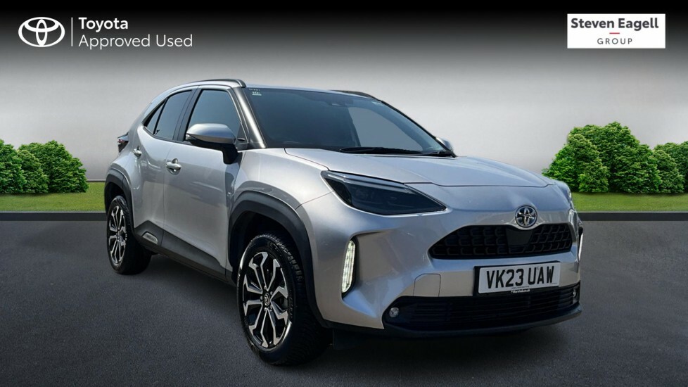 Toyota Yaris Cross 1.5 Vvt-h Design E-cvt Euro 6 Ss Silver