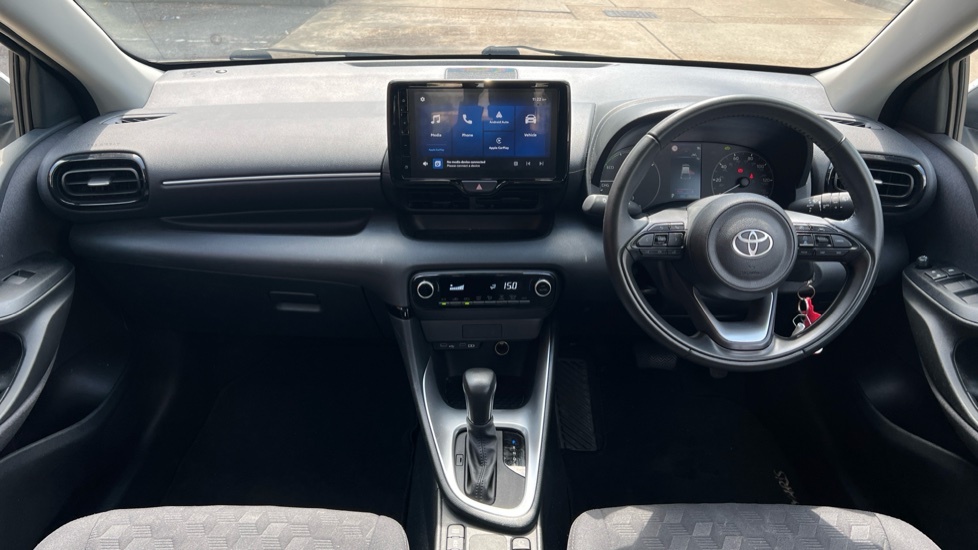 Toyota Yaris 1.5 Vvt-h Icon E-cvt Euro 6 Ss GY74UPF White #6