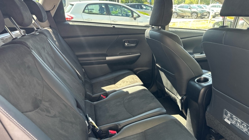 Toyota Prius+ 1.8 Vvt-h Excel Mpv Hybrid Cvt Euro 6 Silver #8