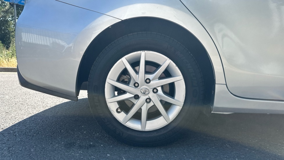 Toyota Prius+ 1.8 Vvt-h Excel Mpv Hybrid Cvt Euro 6 Silver #25