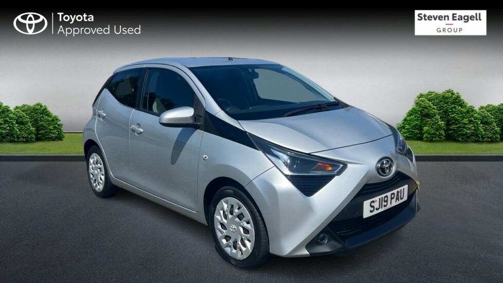 Toyota Aygo 1.0 Vvt-i X-play Euro 6 Silver