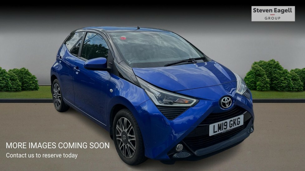 Toyota Aygo 1.0 Vvt-i X-clusiv X-shift Euro 6 Safety Sens Blue