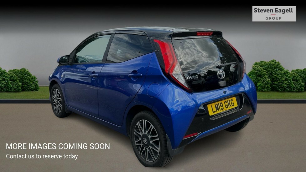 Toyota Aygo 1.0 Vvt-i X-clusiv X-shift Euro 6 Safety Sens Blue #2