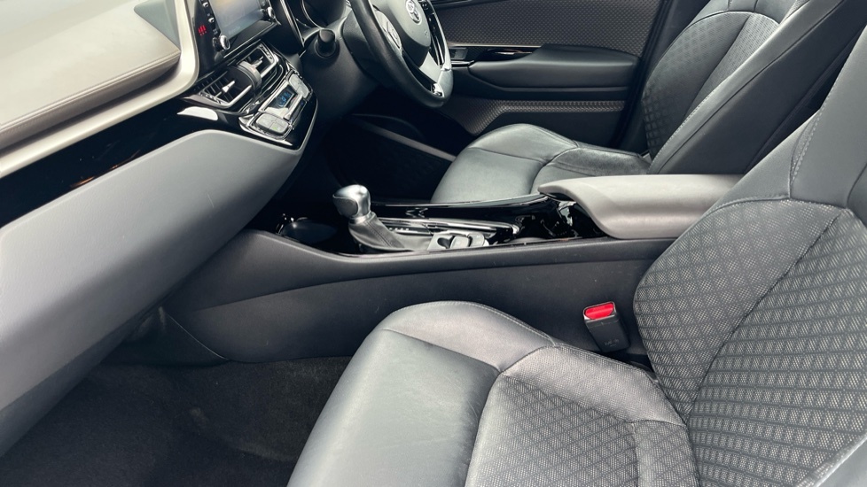 Toyota C-Hr 1.8 Vvt-h Excel Cvt Euro 6 Ss Blue #5