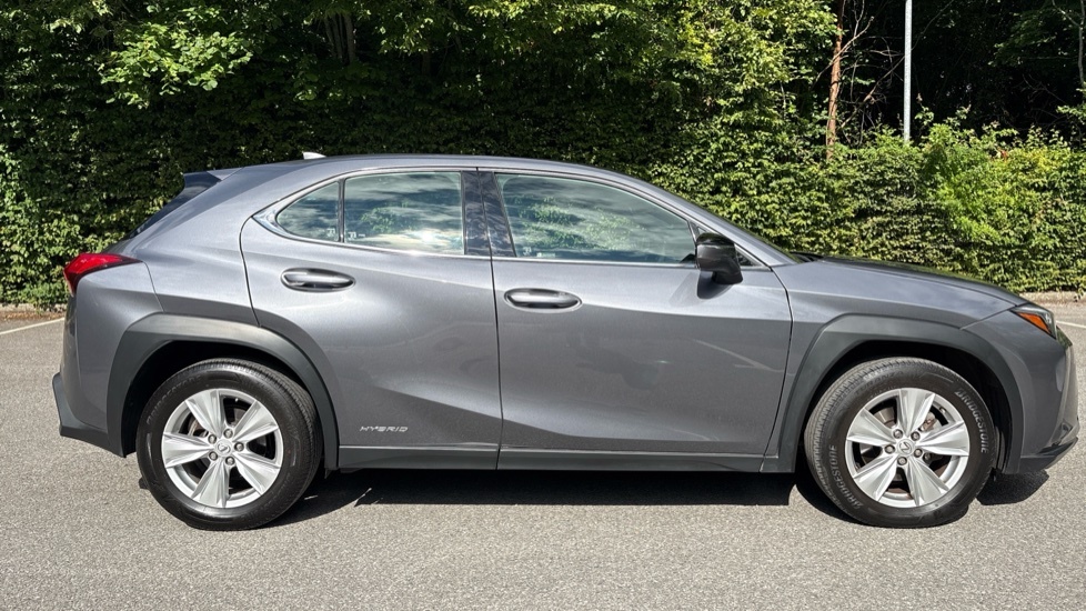 Lexus UX 250H 2.0 F-sport Design Cvt Black #23