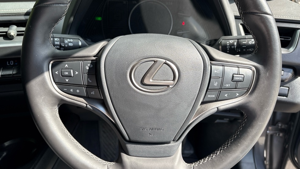Lexus UX 250H 2.0 F-sport Design Cvt Black #11