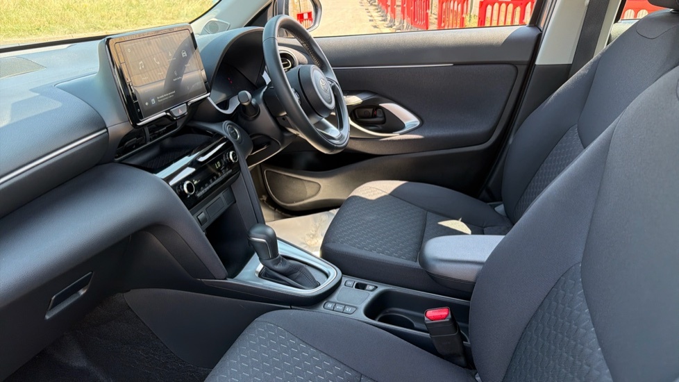 Toyota Yaris Cross 1.5 Vvt-h Icon E-cvt Euro 6 Ss Grey #5
