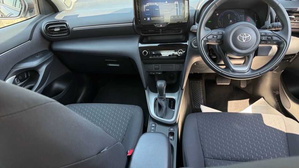 Toyota Yaris Cross 1.5 Vvt-h Icon E-cvt Euro 6 Ss Grey #6