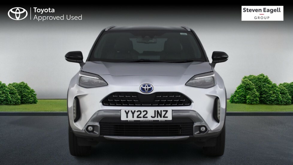 Toyota Yaris Cross Excel White #22