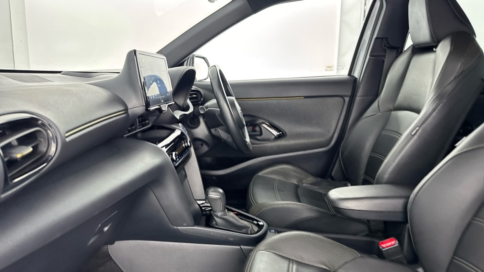 Toyota Yaris Cross 1.5 Vvt-h Premiere Edition Suv Hybrid E Silver #5