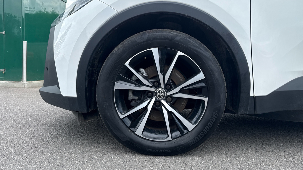 Toyota C-Hr 2.0 Phev Design Cvt Black #25