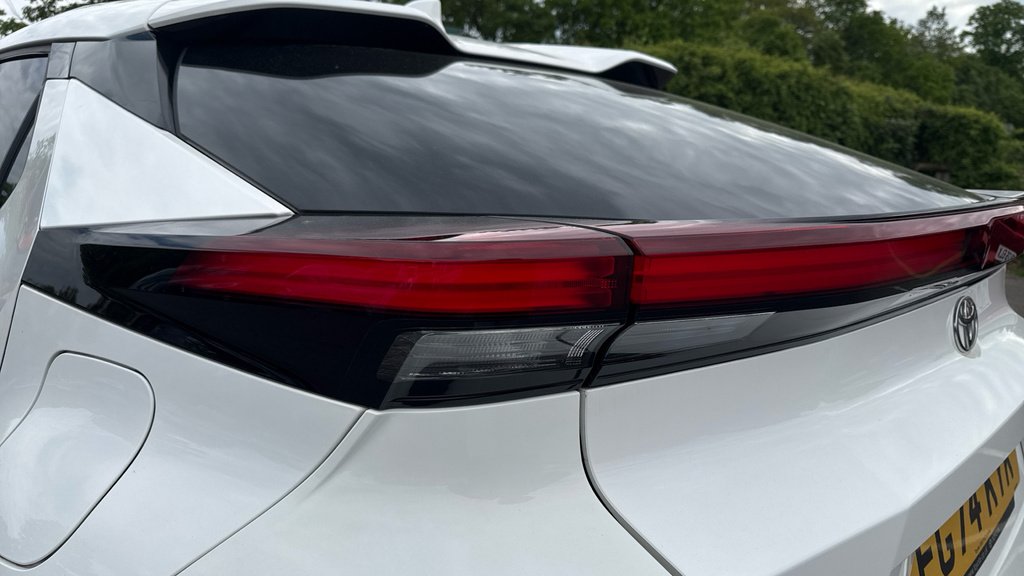 Toyota C-Hr 2.0 Phev Design Cvt Black #21