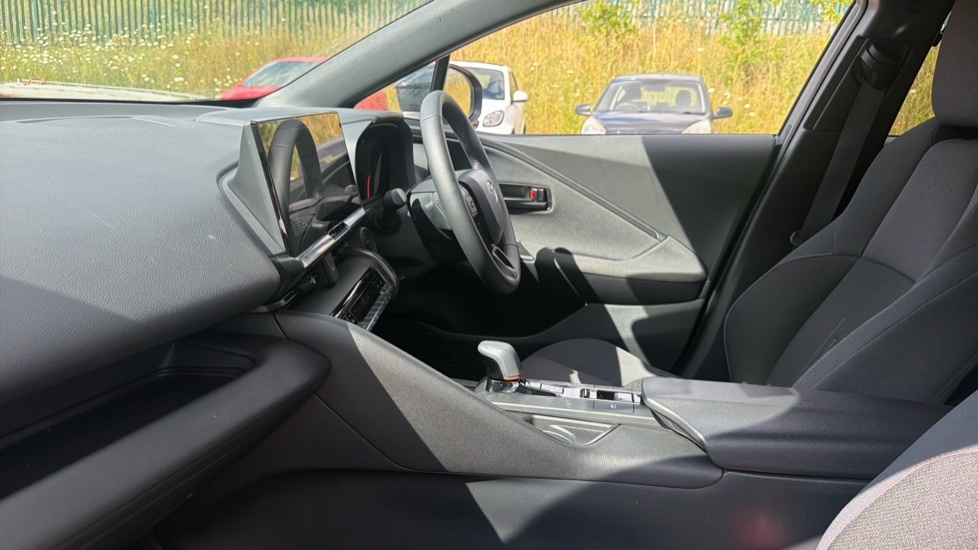 Toyota C-Hr 1.8 Vvt-h Design Cvt Euro 6 Ss Silver #5