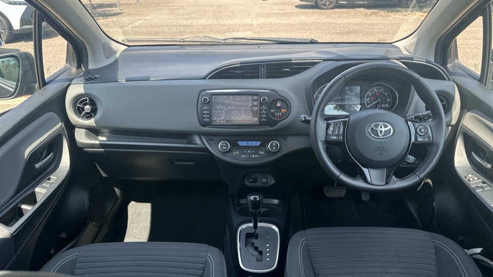 Toyota Yaris 1.5 Vvt-h Icon Tech E-cvt Euro 6 Ss LR19NWG Grey #6