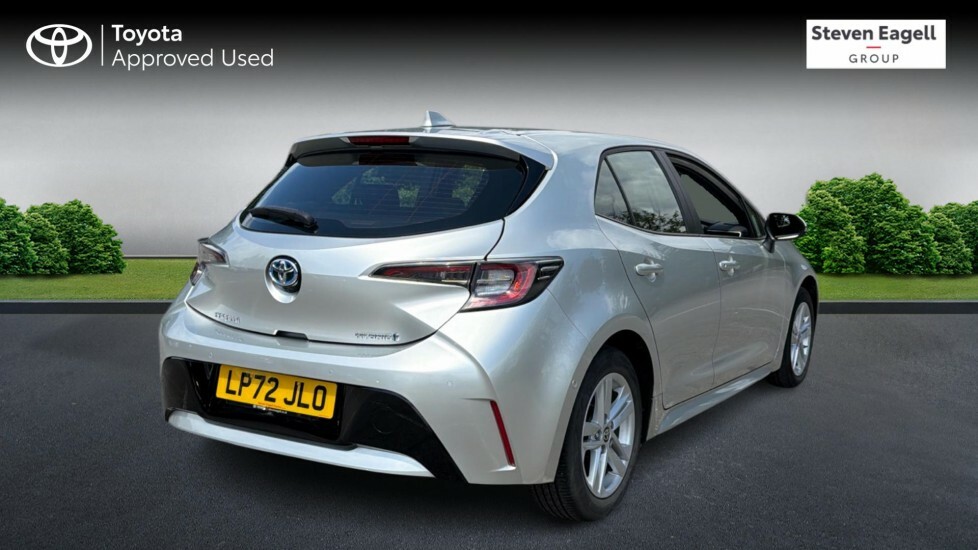 Toyota Corolla 1.8 Vvt-h Icon Tech Cvt Euro 6 Ss Silver #2