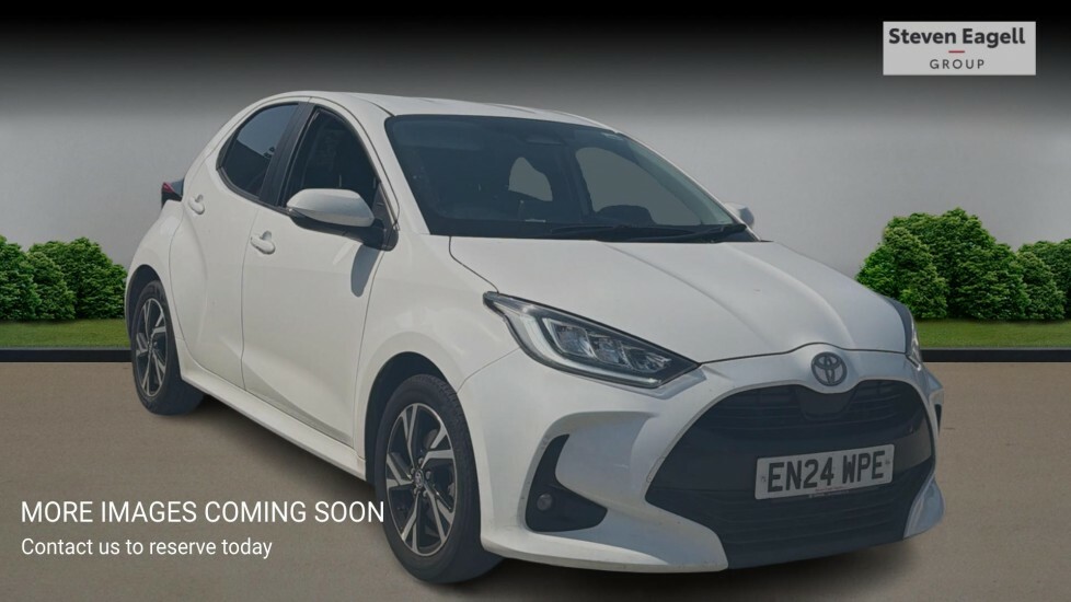 Toyota Yaris 1.5 Vvt-h Design E-cvt Euro 6 Ss White