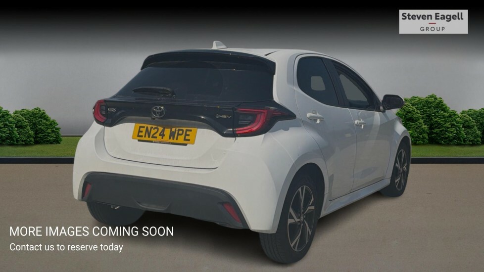 Toyota Yaris 1.5 Vvt-h Design E-cvt Euro 6 Ss EN24WPE White #4