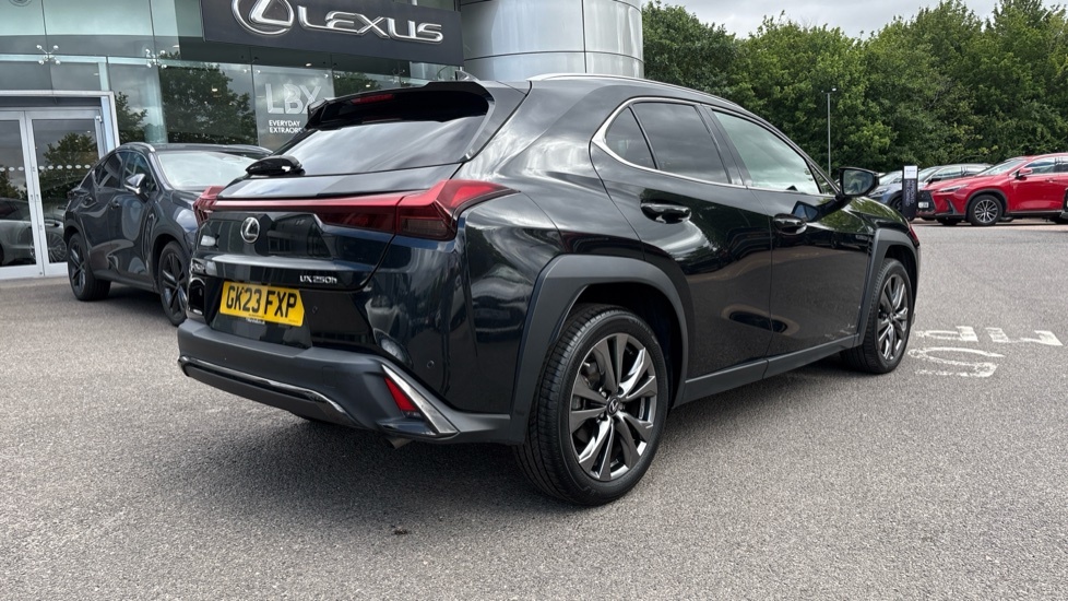 Lexus UX 250H 2.0 F-sport Design Cvt Black #26