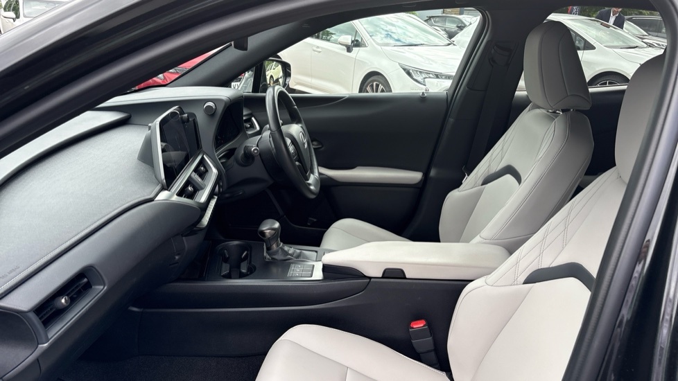 Lexus UX 2.0 250H F Sport Design E-cvt Euro 6 Ss Black #6