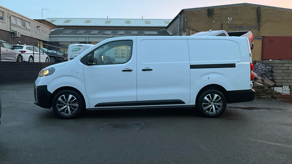 Toyota PROACE 100Kw Icon 50Kwh Van White #17