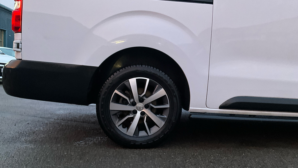 Toyota PROACE 100Kw Icon 50Kwh Van White #18