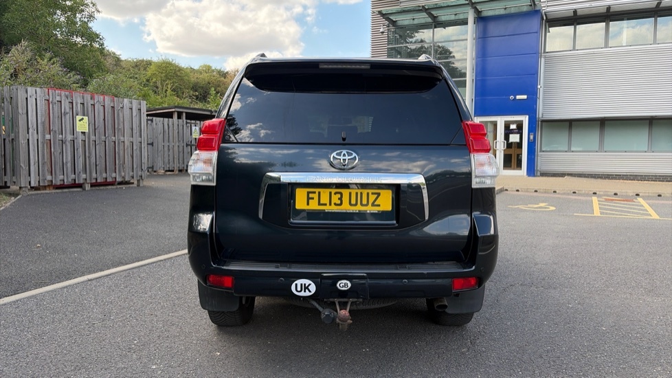 Toyota Land Cruiser 3L Lc5 White #26